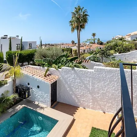 Olivo De Capistrano *