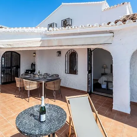 Olivo De Capistrano *