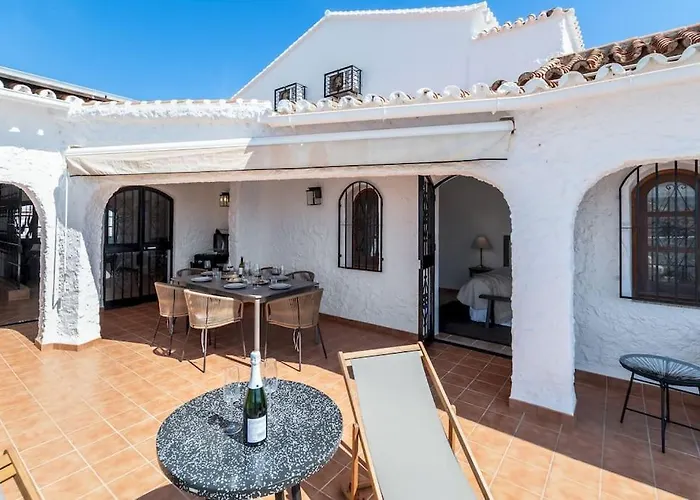 Olivo De Capistrano *