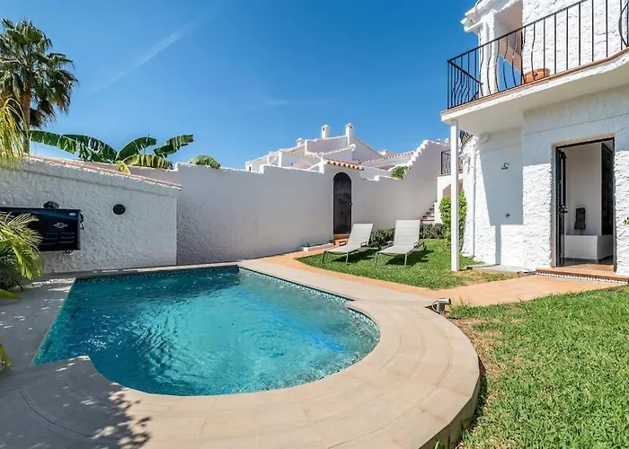 Olivo De Capistrano *