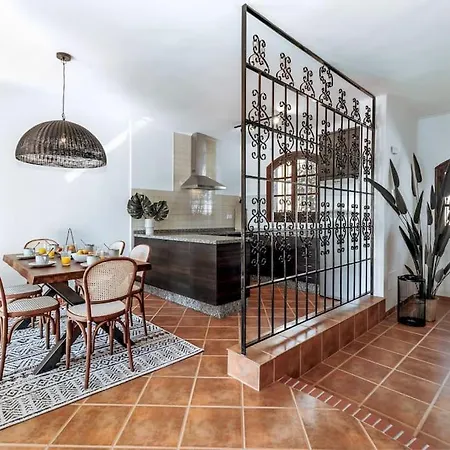 Olivo De Capistrano * Нерха