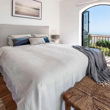 Вілла Olivo De Capistrano