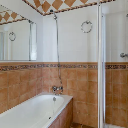 Olivo De Capistrano